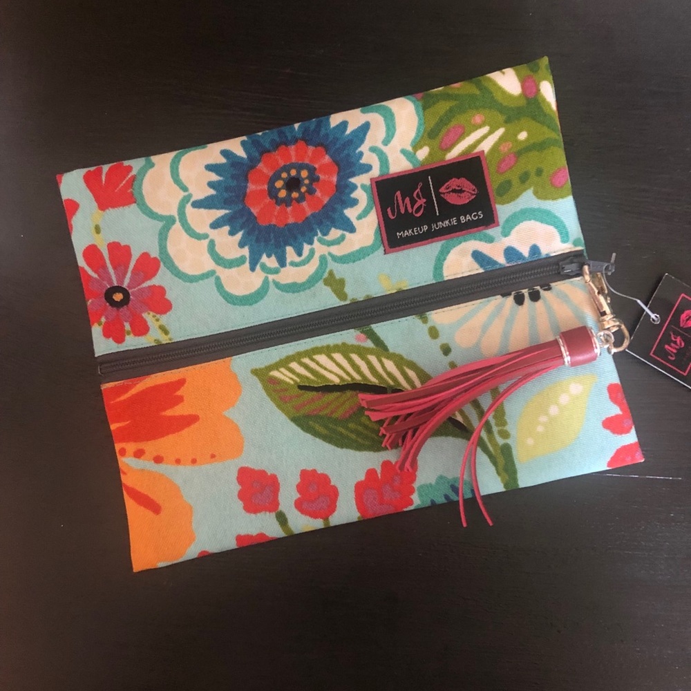 Small Makeup Junkie Bag